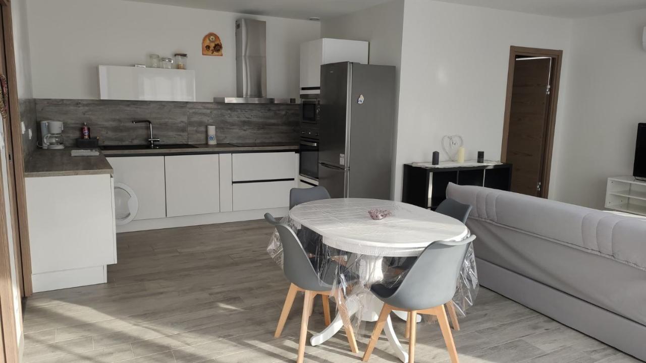 Jolie Petite Maison A 50 Metres De La Plage 아그 외부 사진